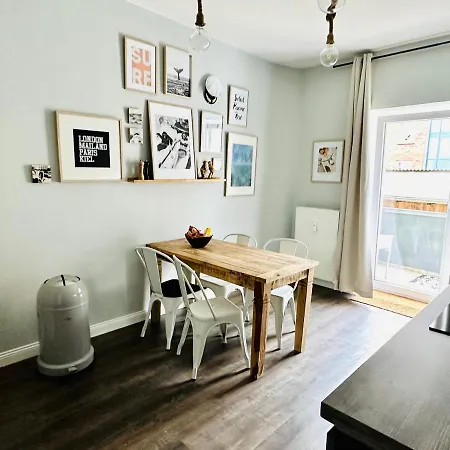 Blaue Butze, Parkplatz Apartment Kronshagen Exterior photo